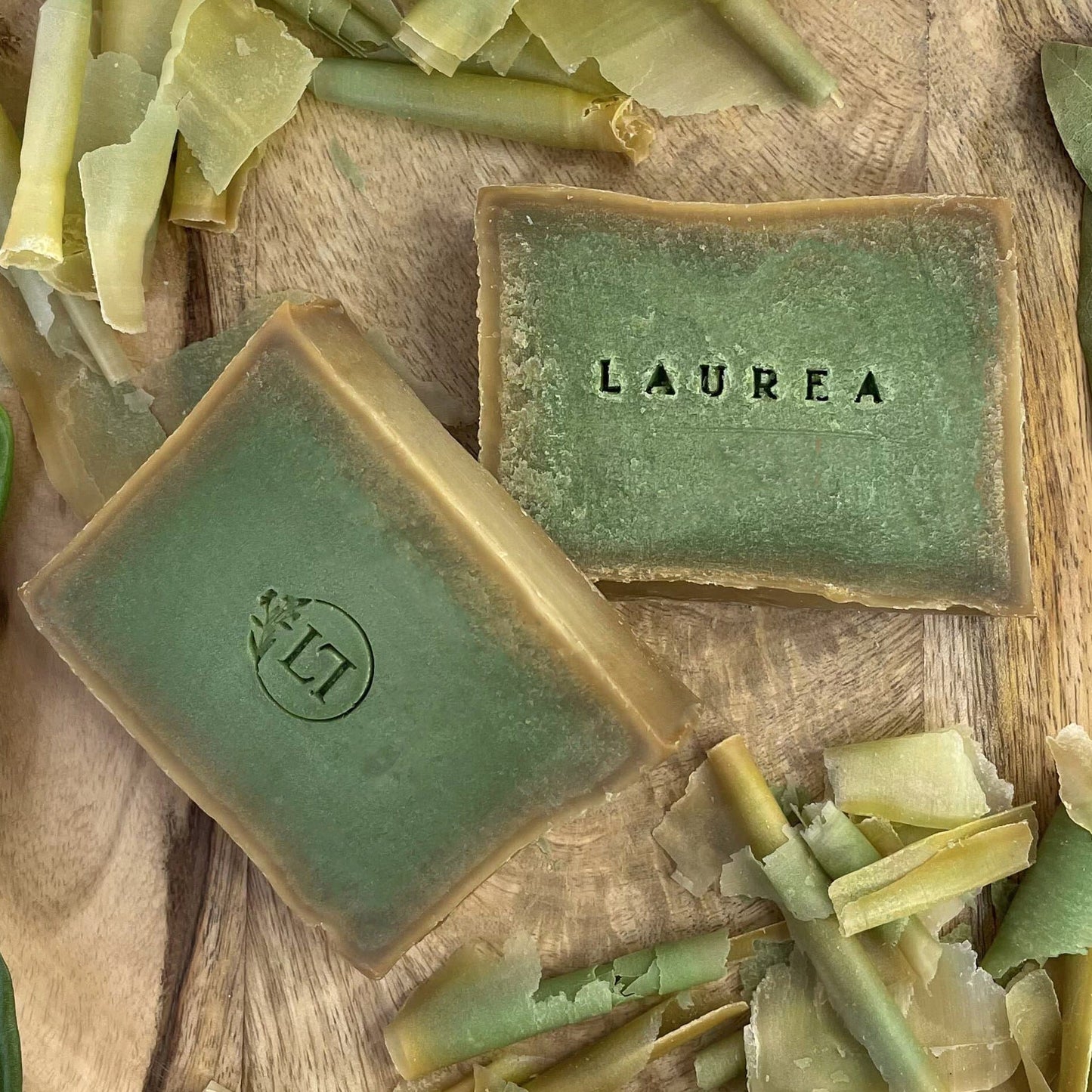 PRIME GLOW® SOAP-MASK LAUREA: WITH LAUREL BERRY OIL
